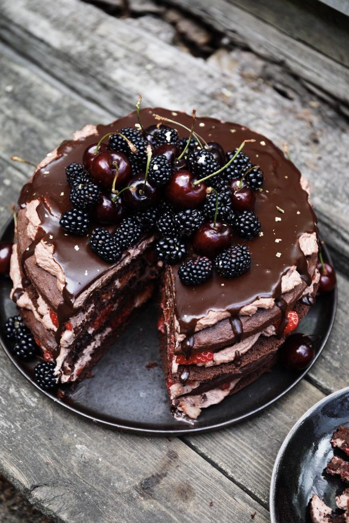 Chocolate layer cake with cocoa