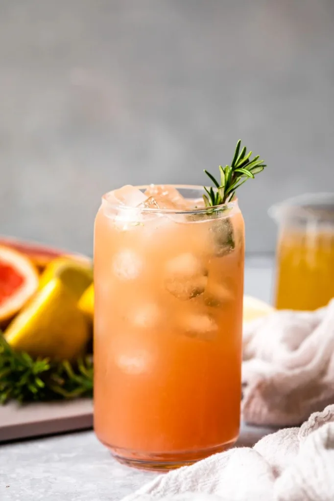 Grapefruit-Ginger Kombucha Mocktail