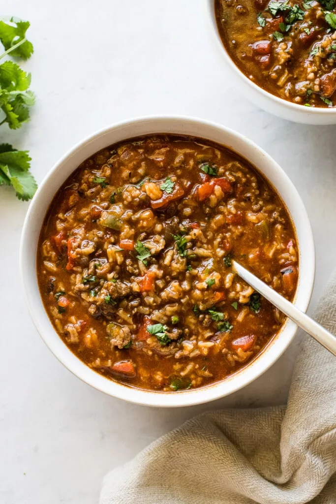 This Stuffed Pepper Soup has a ton of rice, meat, and vegetables. This is a simple, one-pot dish that is ready in 45 minutes!