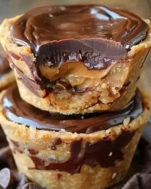 No Bake Chocolate Peanut Butter Cups